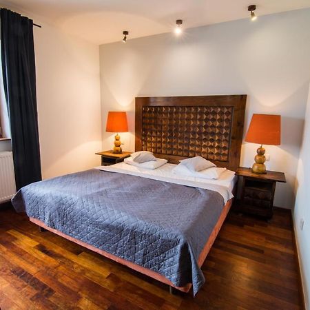 Apartamenty Lola ชกลาร์สกา ปอเรมบา ภายนอก รูปภาพ