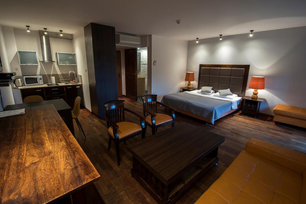 Apartamenty Lola ชกลาร์สกา ปอเรมบา ภายนอก รูปภาพ